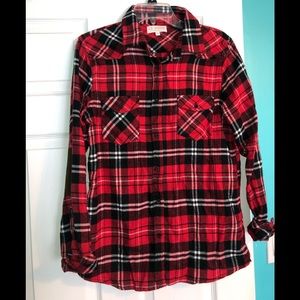 Women’s flannel with elbow pads